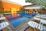 Swimming Pool Suksabai Resort Pattaya