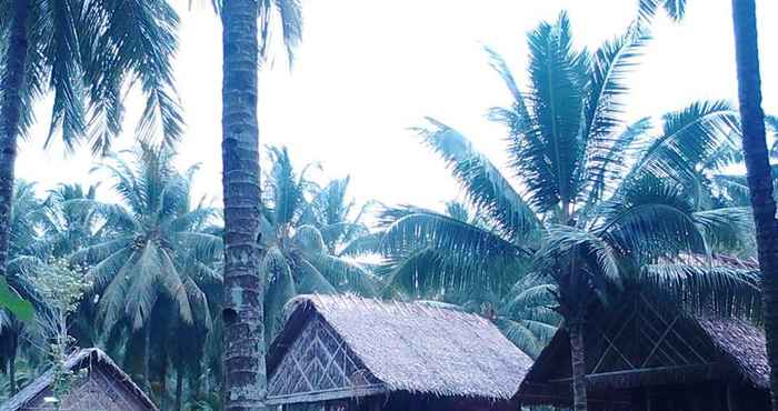 Exterior Mentawai Ebay Playground Surfcamp