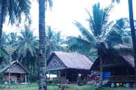 Exterior Mentawai Ebay Playground Surfcamp