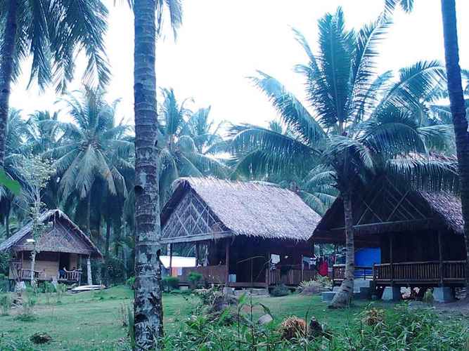 EXTERIOR_BUILDING Mentawai Ebay Playground Surfcamp