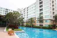 Swimming Pool D Condo Nim ByFavstay