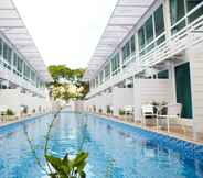 Swimming Pool 6 Pool Villa @ Donmueang