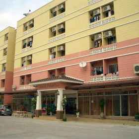 สุวรรณภูมิ แมนชั่น 1, โรงแรม & ที่พัก สุกี้ตี๋น้อย ลาดกระบัง 24/1