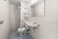 Toilet Kamar Popular Condominium ByFavstay