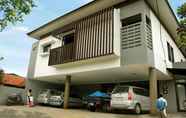 Exterior 5 GPresiden - Comfort Room near Alam Sutera