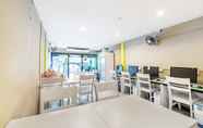 บาร์ คาเฟ่ และเลานจ์ 7 iPREMIUM Sukhumvit 81 By Favstay