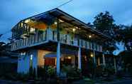 ภายนอกอาคาร 2 Ayutthaya Antique Homestay