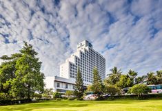 Exterior 6 Cholchan Pattaya Beach Resort