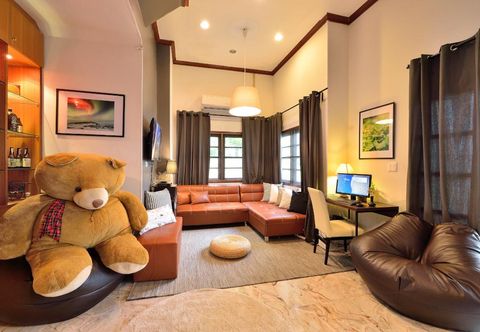 ล็อบบี้ Lost and Found Bed and Breakfast
