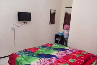 Kamar Tidur 4 Griya Sumber Rejeki Homestay 2