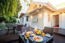 ร้านอาหาร Baankachitpan Bangkok Hostel