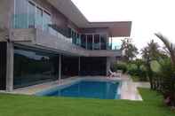 สระว่ายน้ำ Keaw Kan Pool Villa