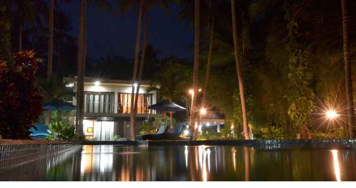 Swimming Pool Suak Sumatera Resort