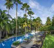 สระว่ายน้ำ 6 Twinpalms Resort Phuket