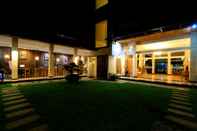 Bangunan Sapphire Home Hotel