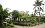 ภายนอกอาคาร 7 Phu Son Village Resort