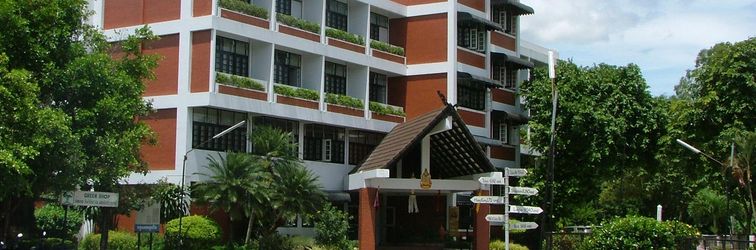 Lobby YMCA International Hotel Chiang Rai