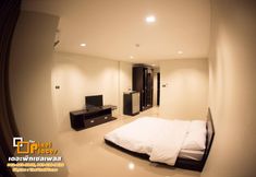 Bedroom 7 The Pixel Places