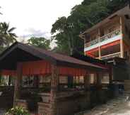 Bangunan 2 Coshean Beach Resort