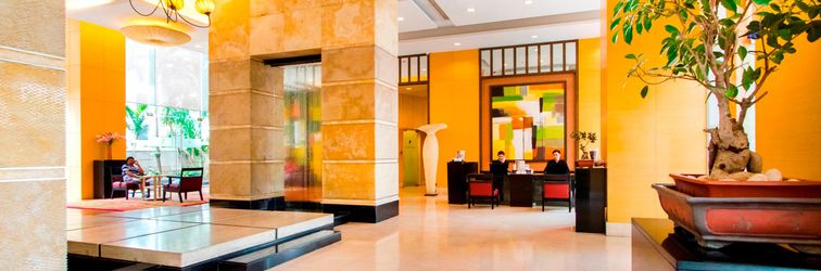 로비 Urbana Langsuan Hotel