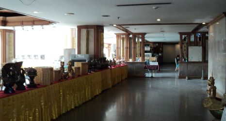 ロビー 2 Diamond River Ping Petch-Ngam