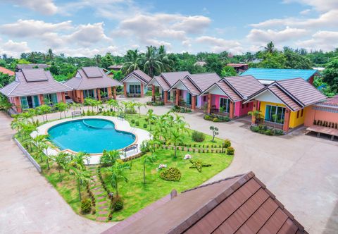 주변 전망 및 관광 명소 Samrong Garden