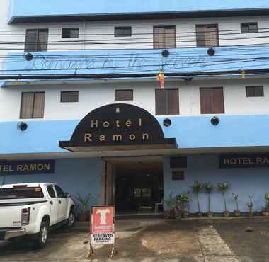 Bên ngoài 2 Hotel Ramon