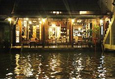 Restaurant 2 Thanicha Resort Amphawa