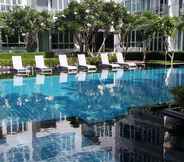 Swimming Pool 6 Baan View Viman Hua Hin (by Montri C.)