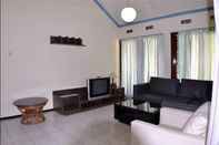 Lobi Full House 3 Bedroom at Dharma Raya Trawas Vila