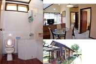 Bedroom Full House 3 Bedroom at Dharma Raya Trawas Vila