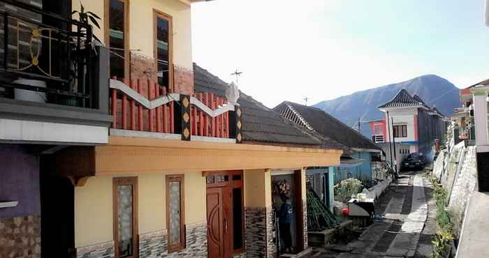 Luar Bangunan Purnama Homestay Tengger