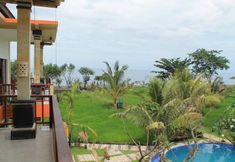 Kolam Renang 4 Mangga Villa Beach