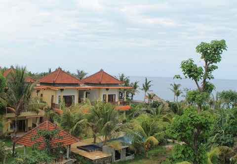 Lobby Mangga Villa Beach