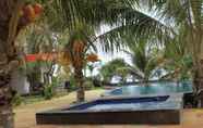 Swimming Pool 3 Mangga Villa Beach