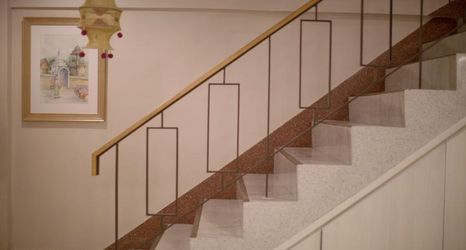 大堂 2 Vera Nidhra