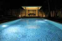 Swimming Pool Luxury Pool Villa 44 