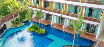 สระว่ายน้ำ 2 Aqua Resort Phuket