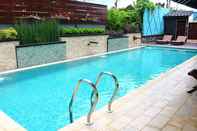 Swimming Pool Villa Pelangi 1