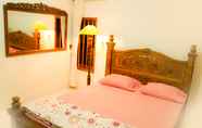 Kamar Tidur 2 NJ Guest House Syariah