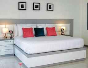 Kamar Tidur 4 The Grand Suree Residence