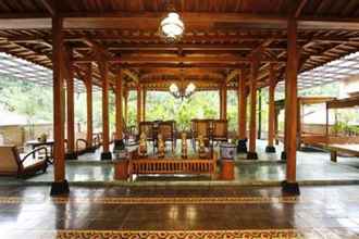 Lobby 4 Joglo Mandapa Boutique Hotel & Resto