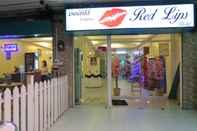 Ruang Umum Red Lips Hostel