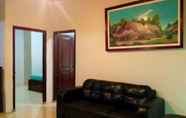 Lobby 6 Homestay Syafari