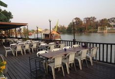 ร้านอาหาร 4 Ban U Thong Accommodations