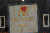 Bangunan Amed Romance House