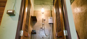 In-room Bathroom 6 Talardkao Balcony