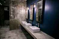 In-room Bathroom Silom Space Hostel