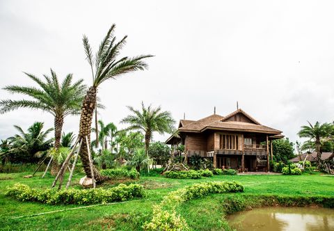 Bên ngoài Homestay Baantonkun