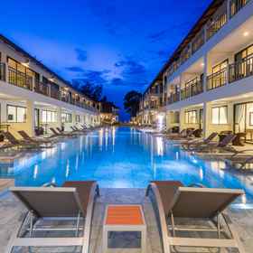Hive Khaolak Beach Resort1 , 飯店Lam Kaen